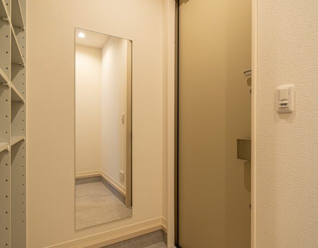 玄関ホール